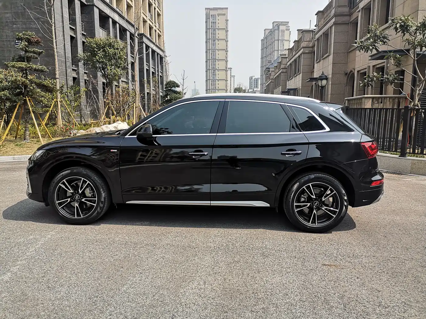 Audi Q5L 2022 40T Fashion Dynamic фото 7
