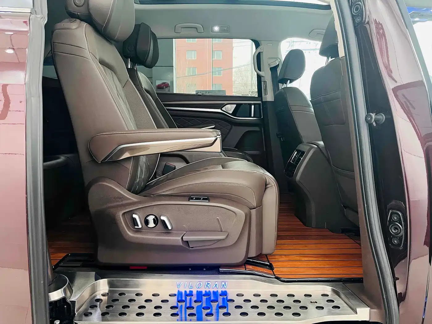 Volkswagen Viloran 2020 380TSI Premium фото 22