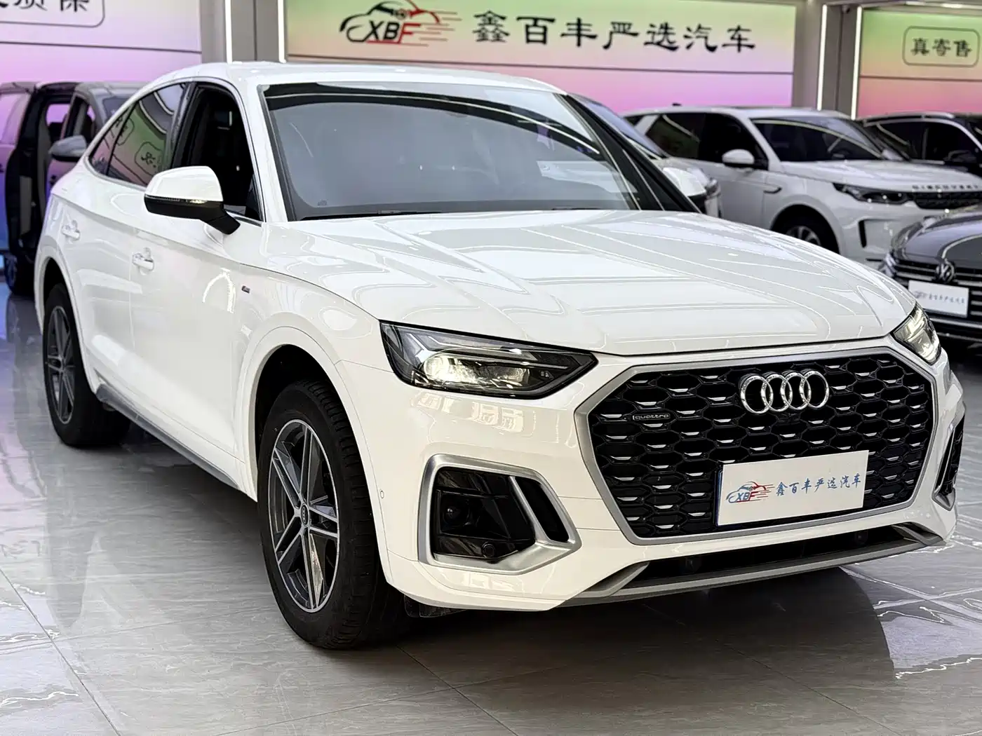 Audi Q5L Sportback 2022 40 TFSI Fashion Style фото 3