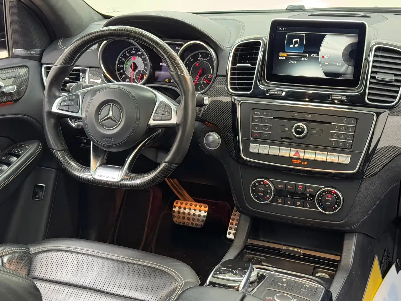 Mercedes-Benz GLE Coupe AMG 2015 AMG GLE 63 4MATIC Coupe SUV фото 17