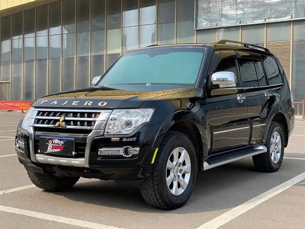 Mitsubishi Pajero (Import) 2016 3.0L Automatic Premium (China V)