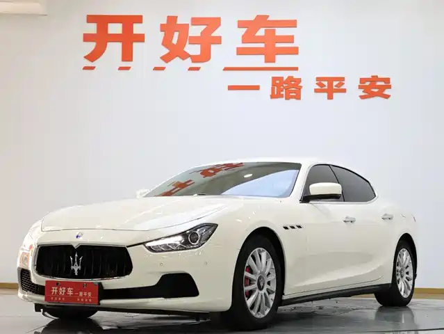 MASERATI GHIBLI