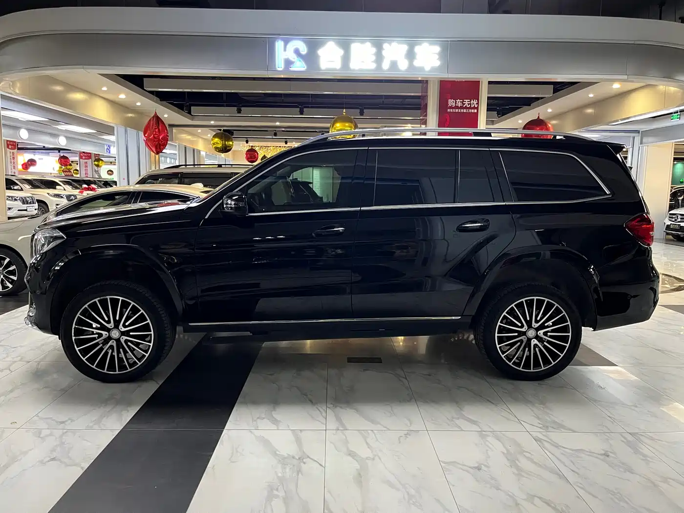 Mercedes-Benz GLS 2018 GLS 400 4MATIC Dynamic фото 8