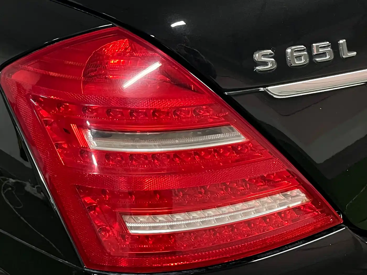 Mercedes-Benz S-Class AMG 2010 AMG S 65 фото 21