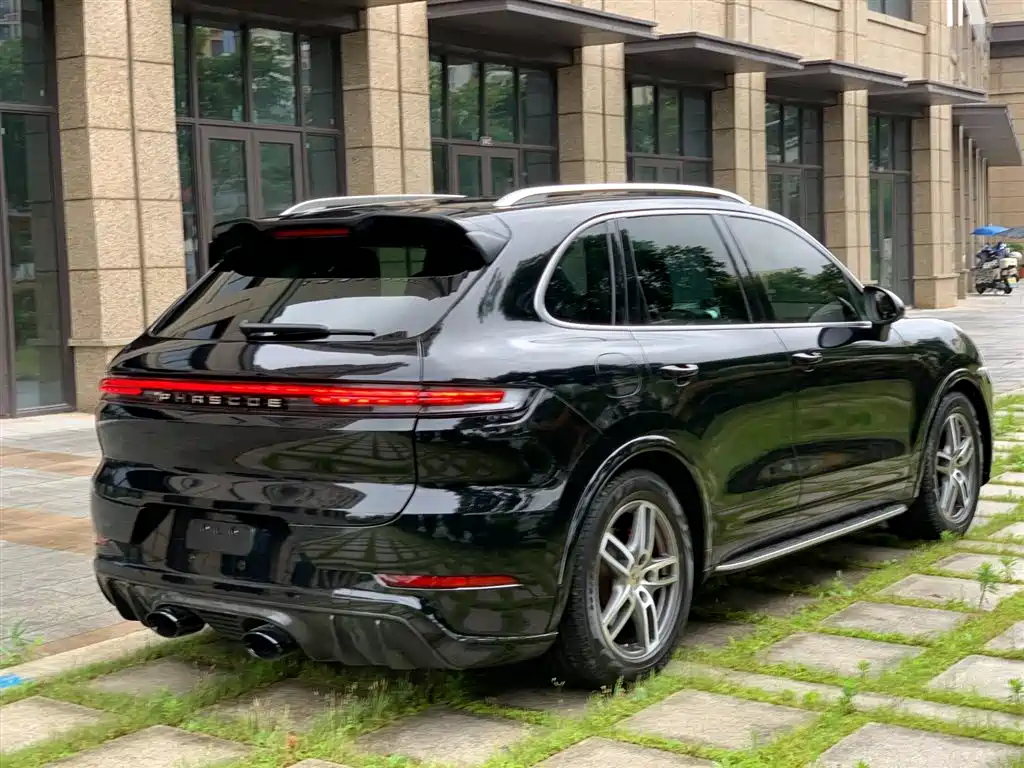 Porsche Cayenne 2011 Cayenne S 4.8L фото 4