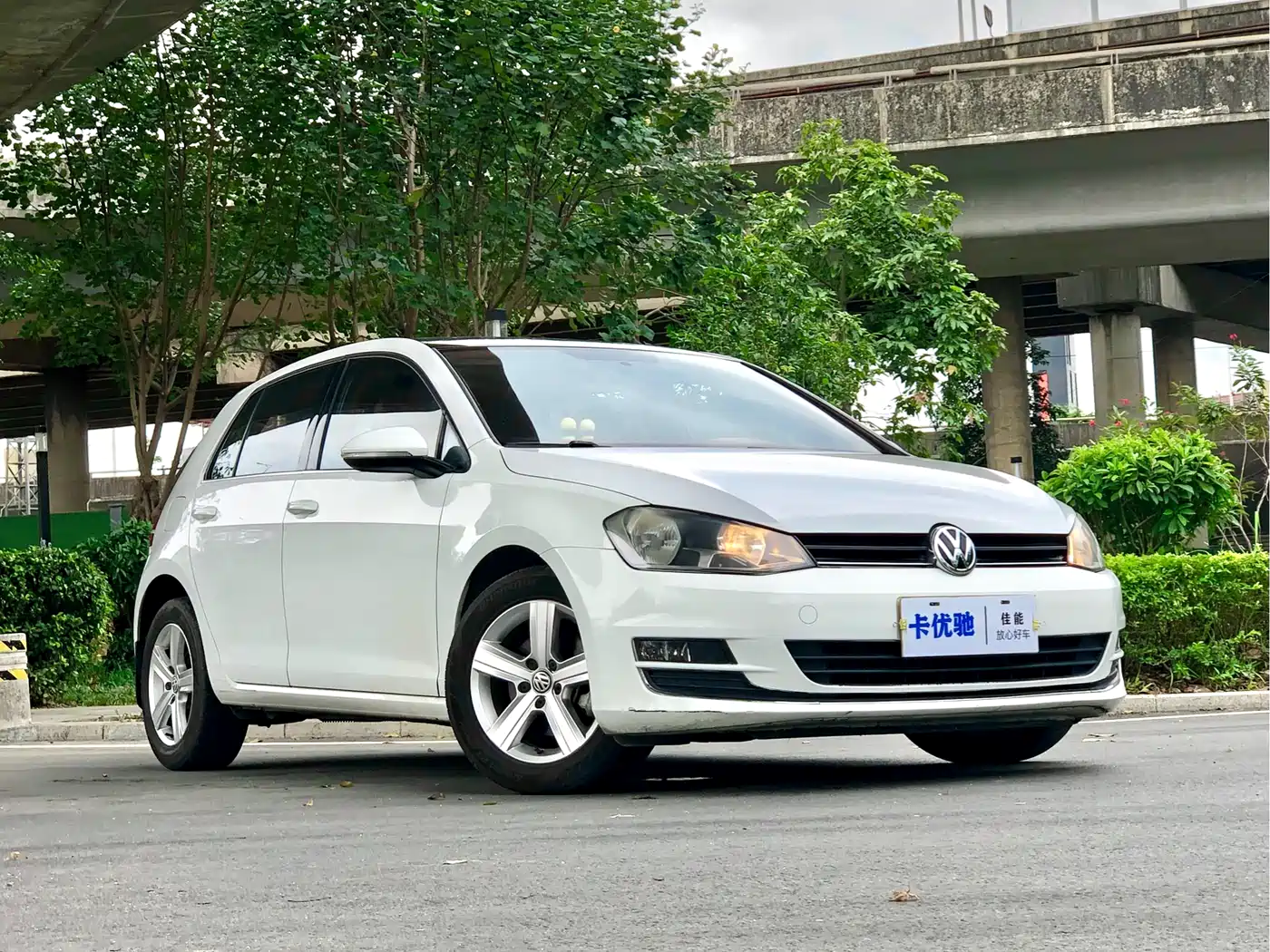 Volkswagen Golf 2015 1.4TSI Automatic Comfort фото 6