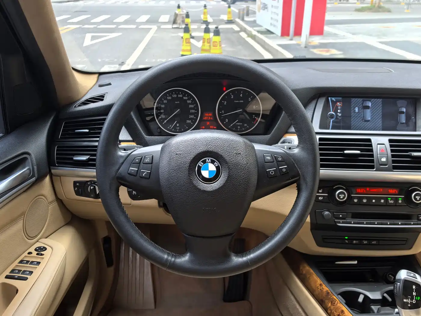 BMW X5 (Import) 2011 xDrive35i Leading Edition фото 5