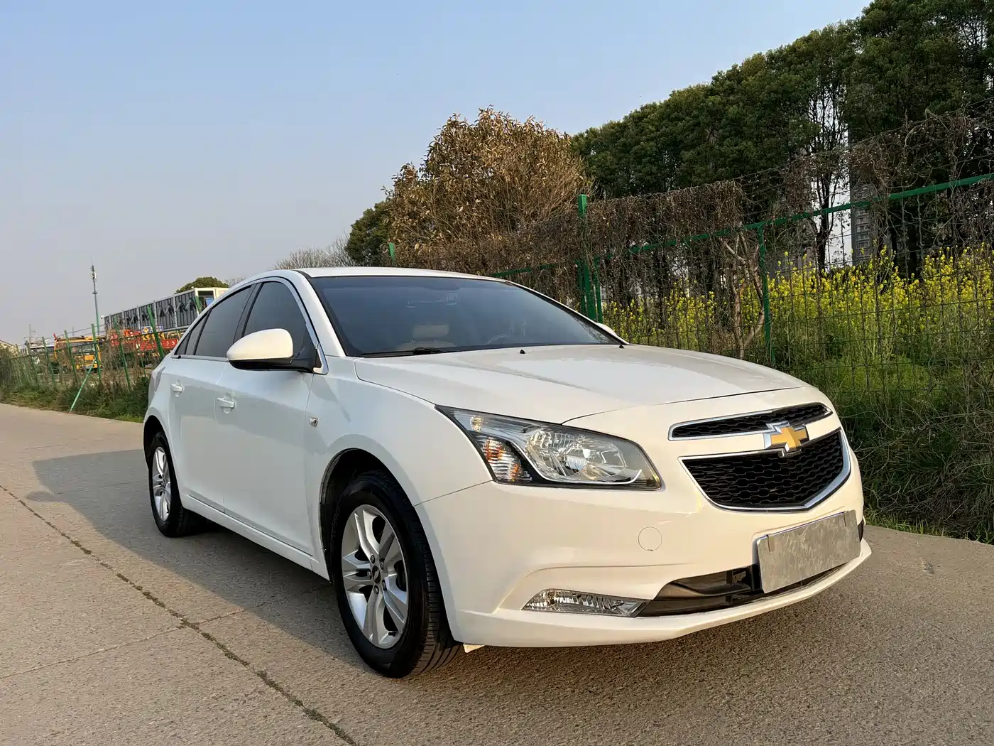 Chevrolet Cruze 2015 1.5L Classic SE AT фото 2