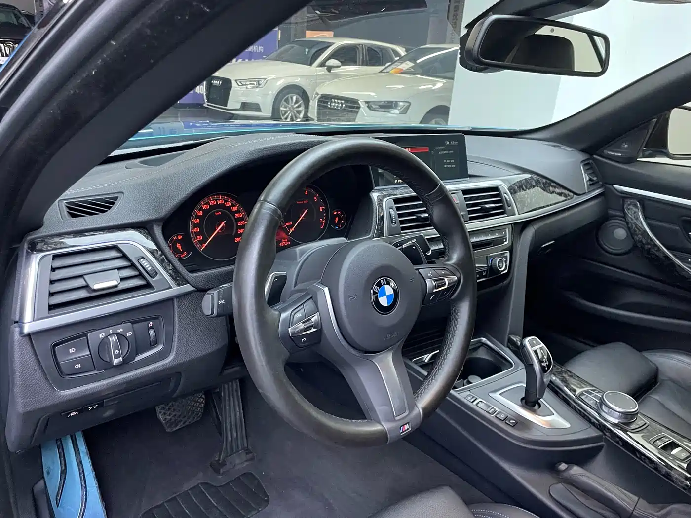 BMW 4 Series 2019 430i Convertible M Sport Shadow Edition фото 10