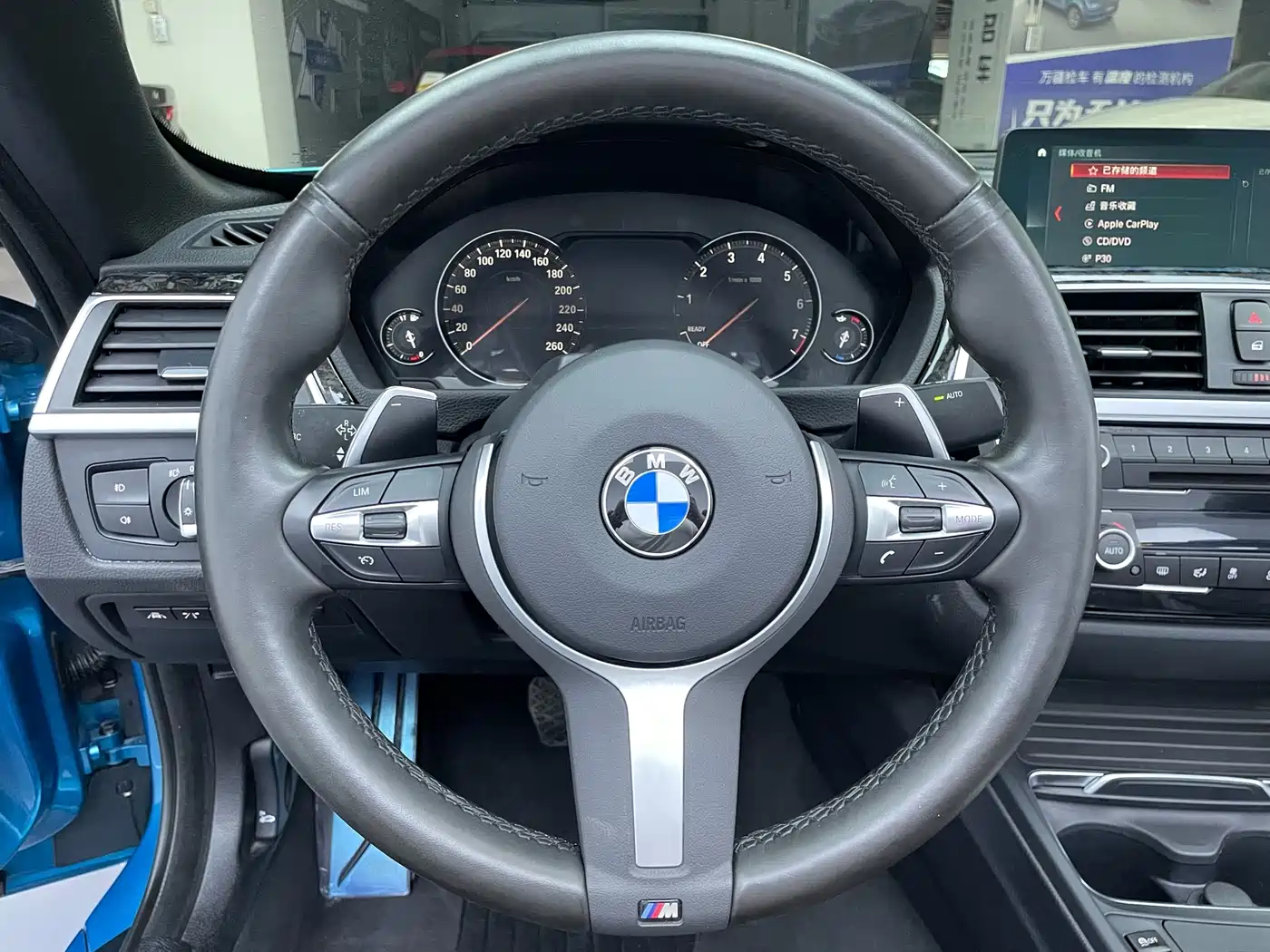BMW 4 Series 2019 430i Convertible M Sport Shadow Edition фото 15