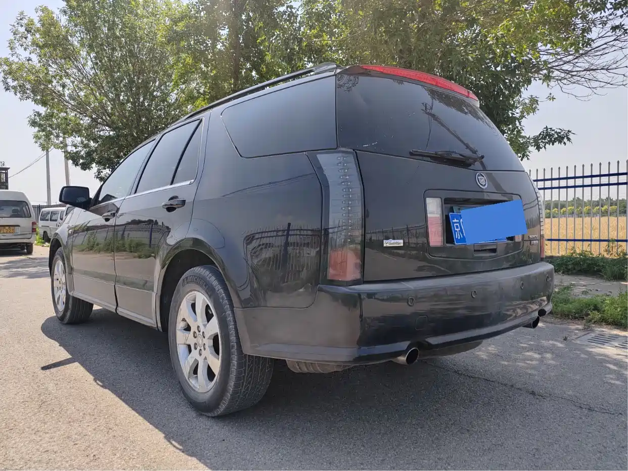 Cadillac SRX 2006 Model 4.6 AWD Ultra Luxury фото 6