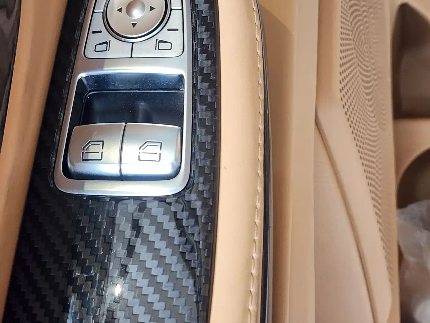 Mercedes-Benz V-Class 2022 V 260 L Long Wheelbase Prestige Edition фото 13