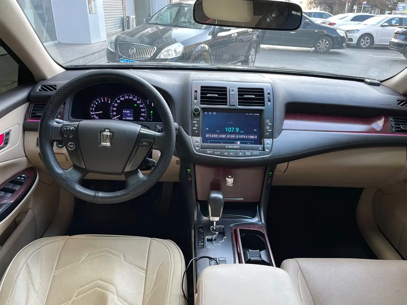 Toyota Crown 2010 2.5L Royal Leather Sunroof Navigation фото 5