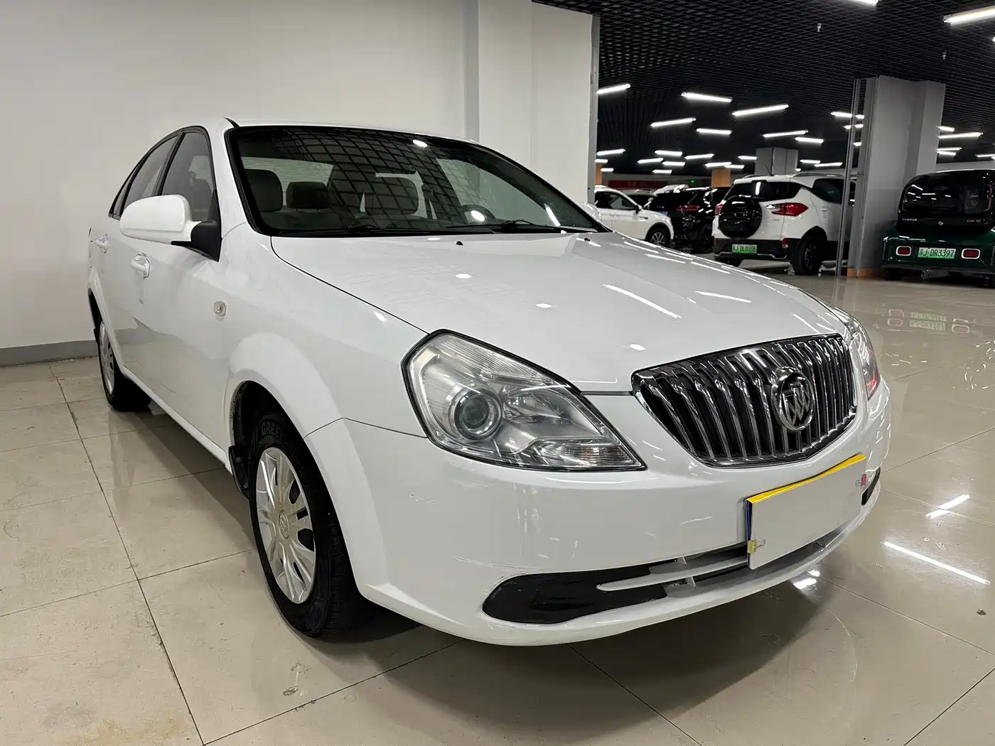 Buick Excelle 2015 1.5L Automatic Classic фото 3