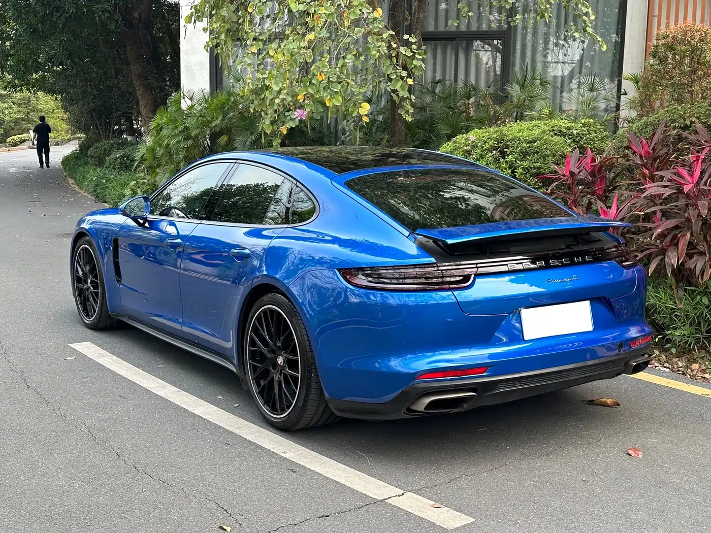 Porsche Panamera 2017 Panamera 3.0T фото 4