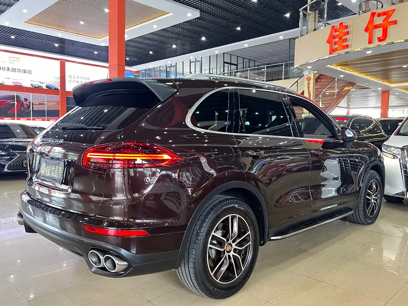 Porsche Cayenne 2016 Cayenne 3.0T фото 4