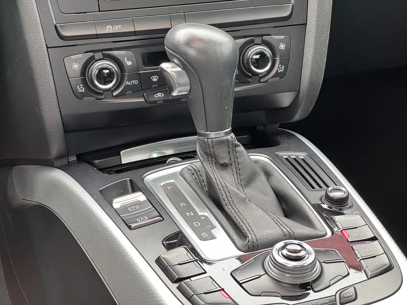 Audi A5 (Import) 2010 2.0TFSI Sportback Technology фото 17