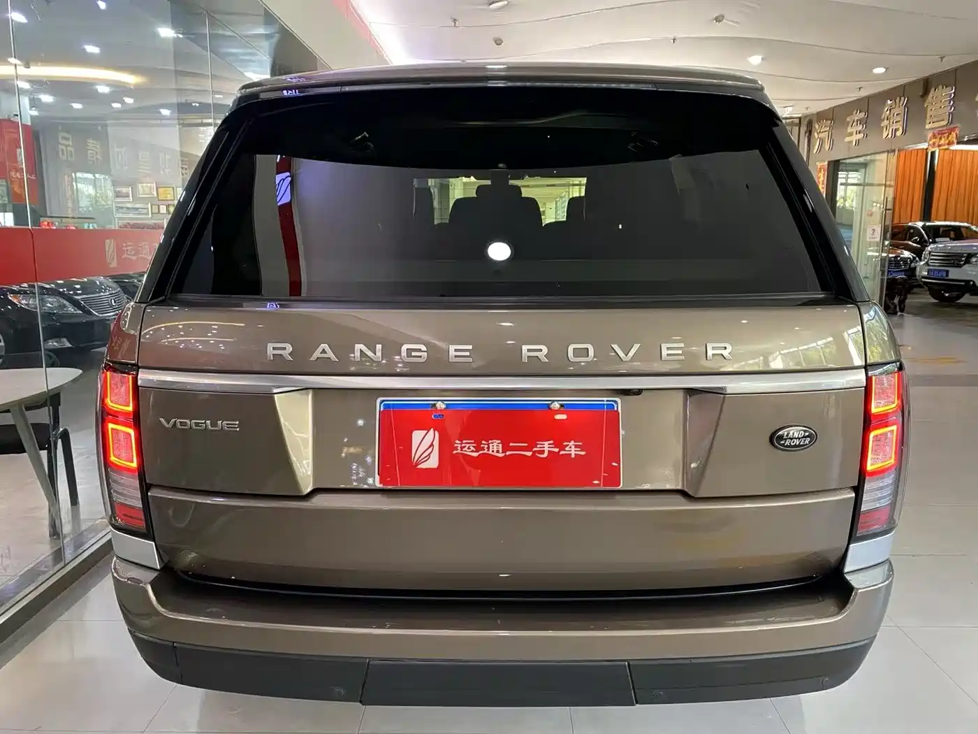 Land Rover Range Rover 2013 3.0 TDV6 Vogue фото 4