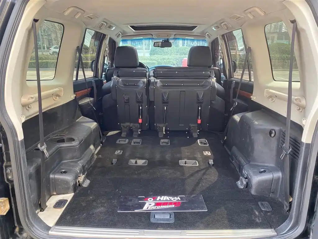 Mitsubishi Pajero (Import) 2016 3.0L Automatic Premium (China V) фото 18