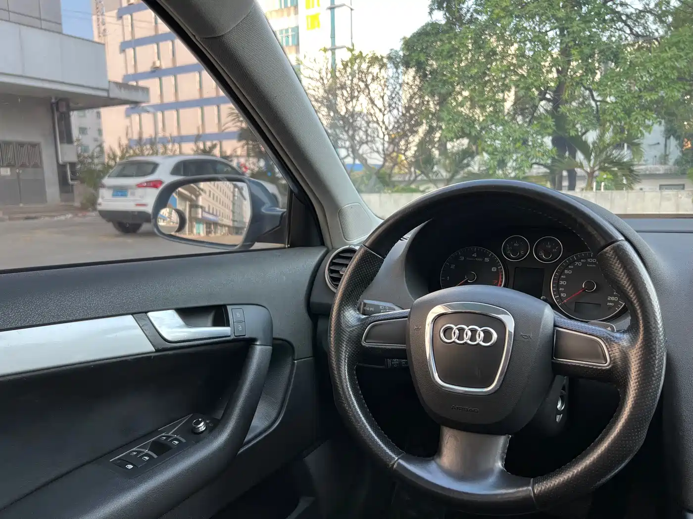 Audi A3 (Import) 2012 Sportback 1.8T Luxury фото 14