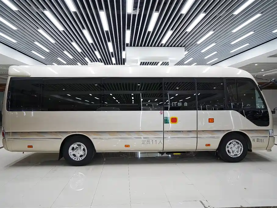 Toyota Coaster 2019 4.0L Premium Vehicle GRB53L-ZCMSK 20-seater 9GR фото 19