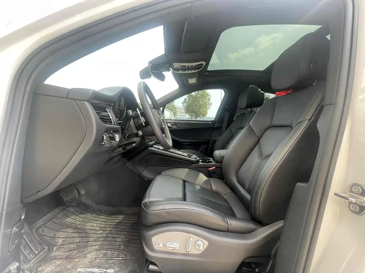 Porsche Macan 2024 Macan 2.0T фото 8