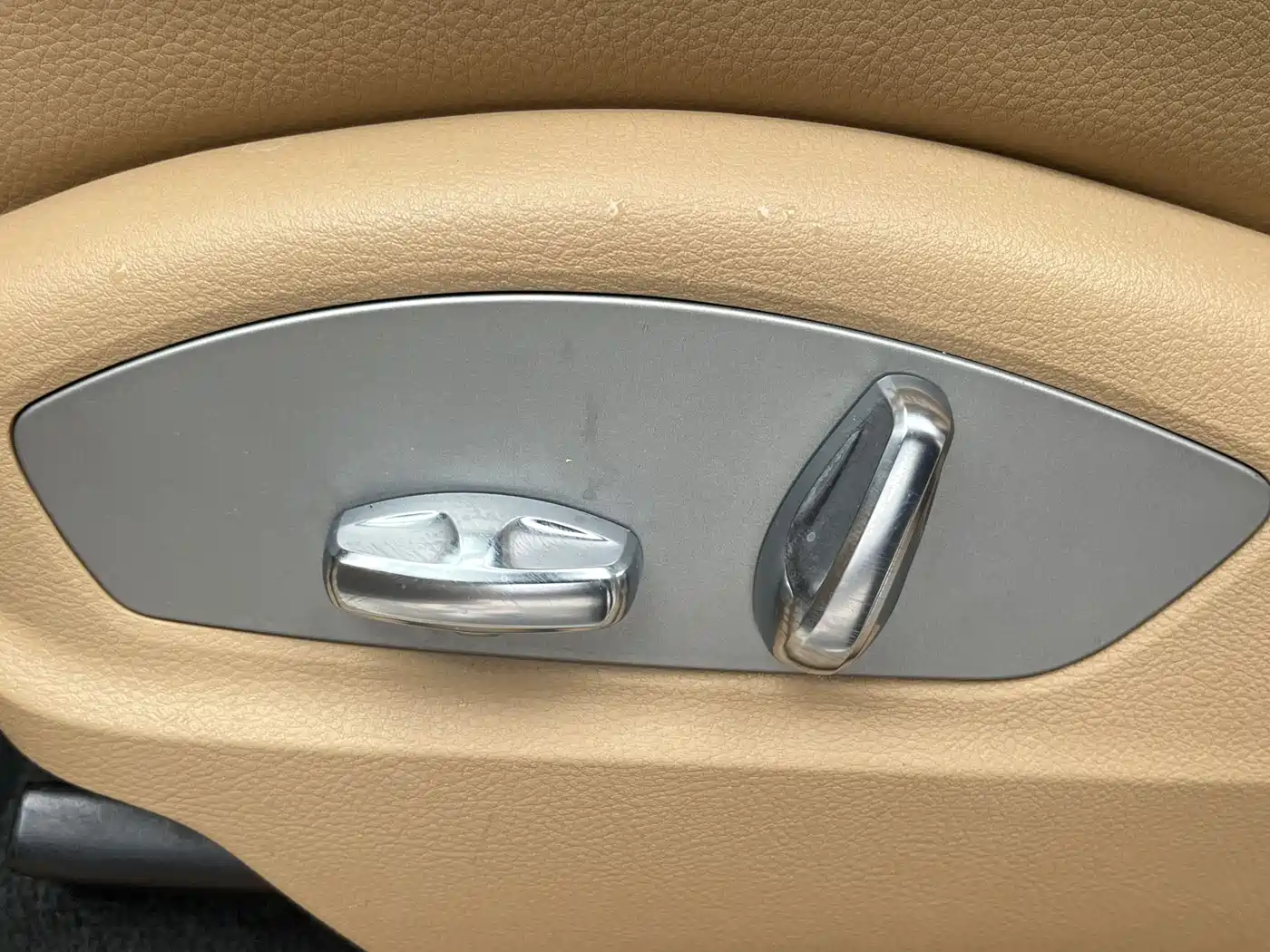 Porsche Macan 2017 Macan 2.0T фото 12