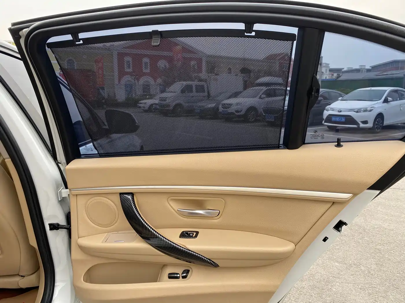 BMW 3 Series 2015 316Li Manual фото 18