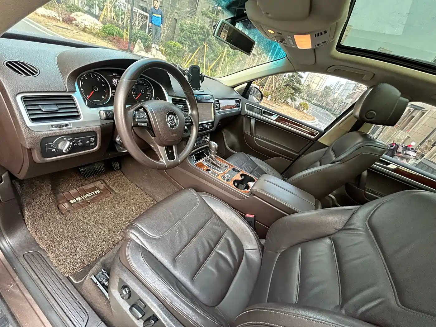 Volkswagen Touareg 2014 3.0TSI New Edge Edition фото 9