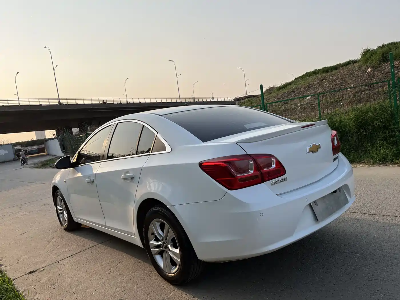 Chevrolet Cruze 2015 1.5L Classic SE AT фото 6