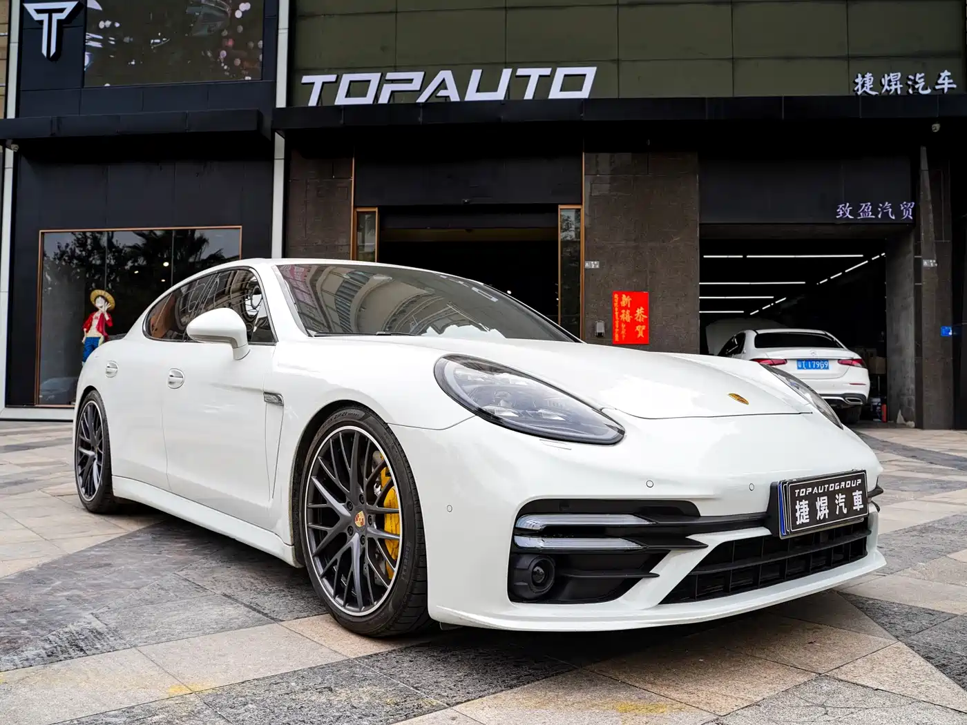 Porsche Panamera 2013 Panamera Platinum Edition 3.6L