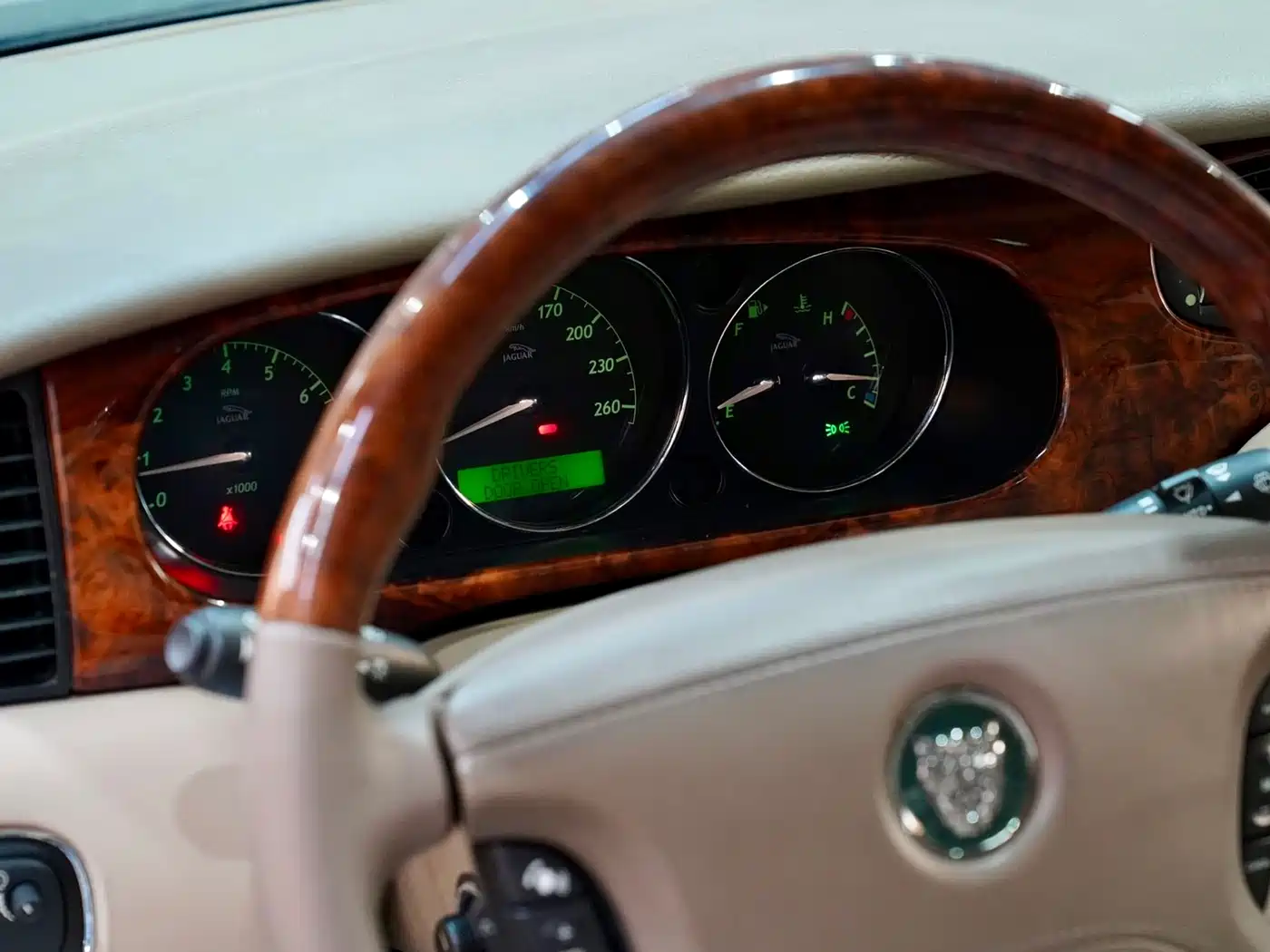 Jaguar XJ 2004 2004 Model XJ8 4.2