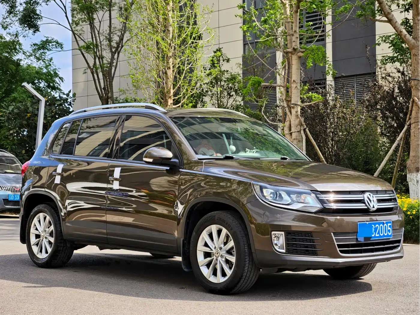 Volkswagen Tiguan 2015 1.8TSI Manual 2WD Limited Edition фото 2