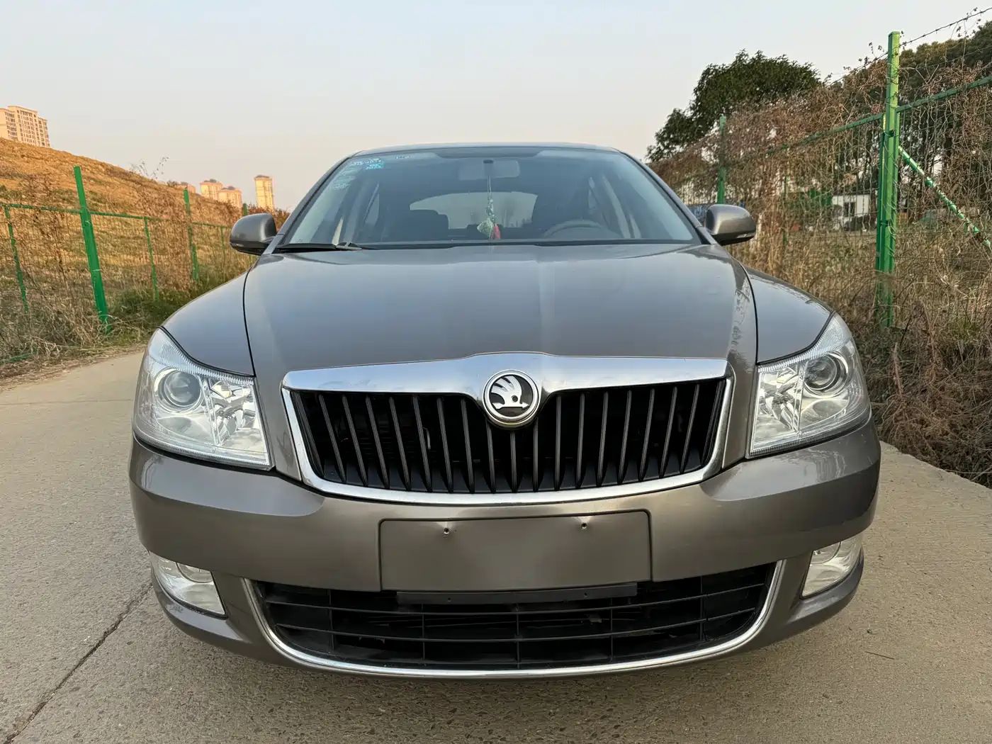 Škoda Octavia 2014 1.6L Auto Yijie Edition фото 2