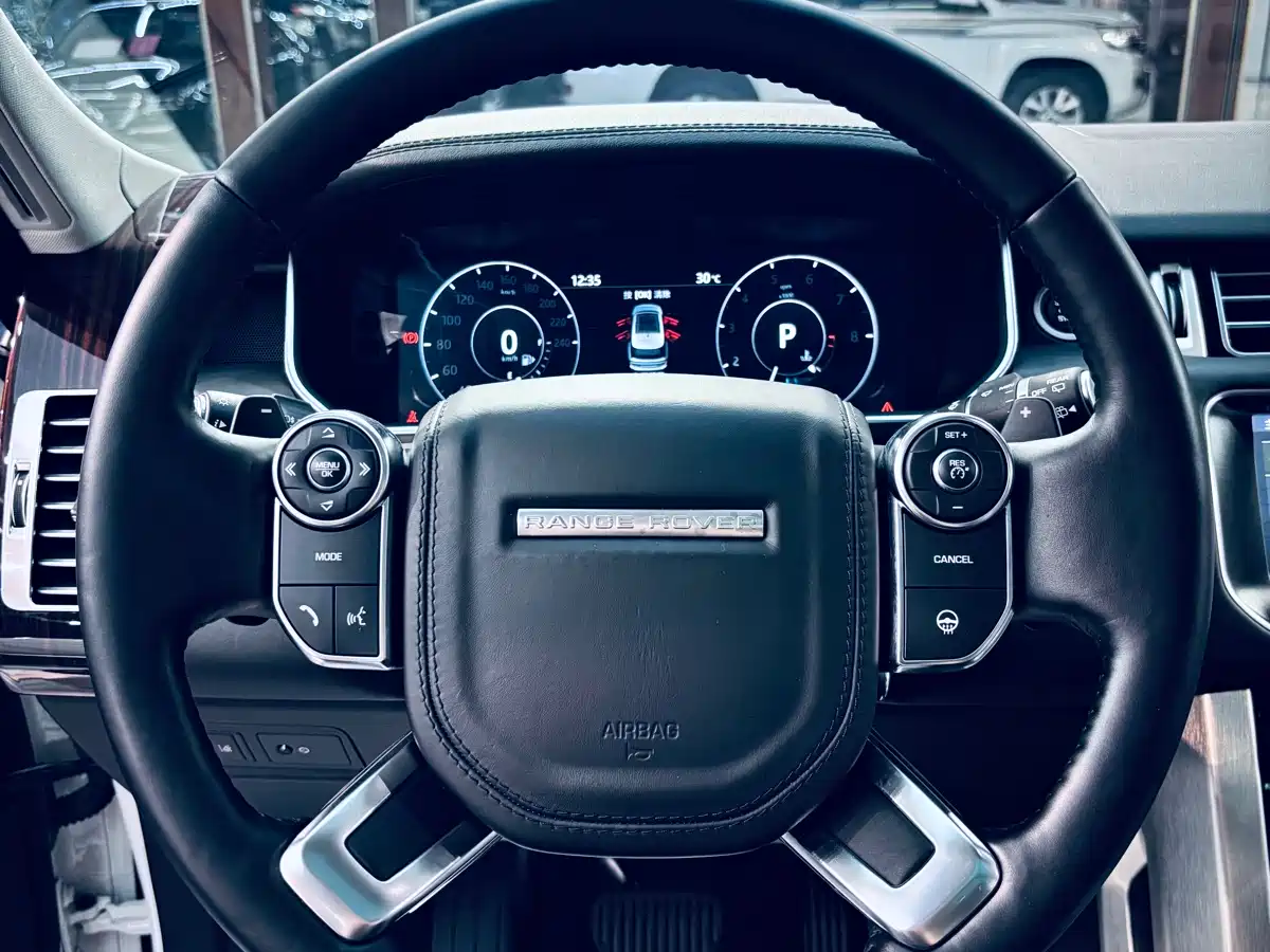 Land Rover Range Rover 2017 3.0 SC V6 Vogue LWB (Long Wheelbase) фото 5