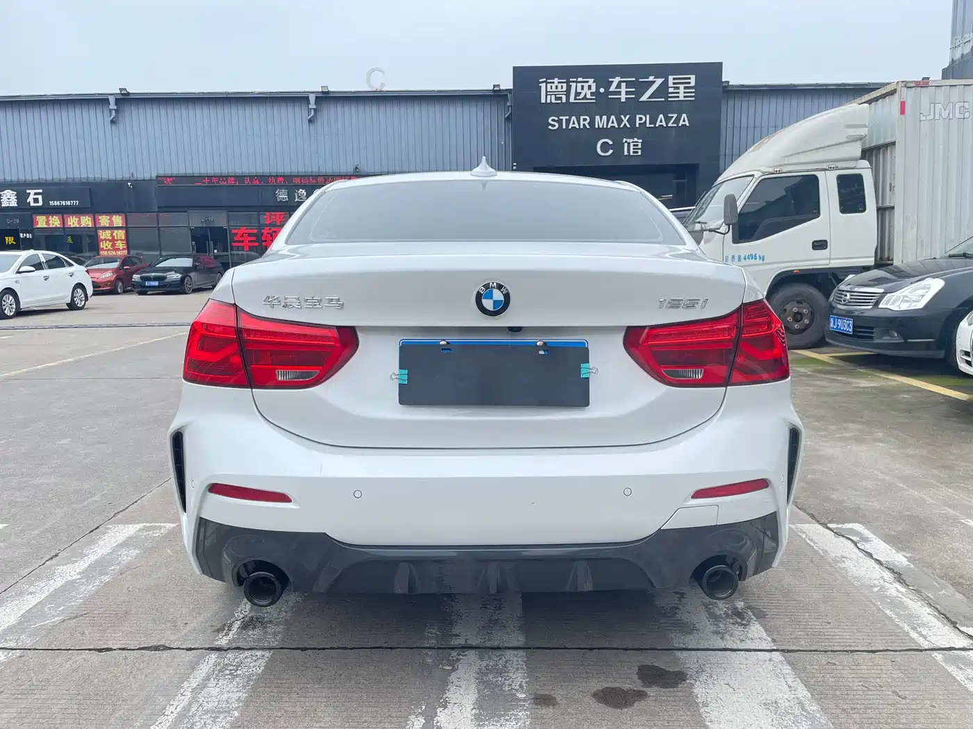 BMW 1 Series 2022 125i M Sport Shadow Edition фото 7