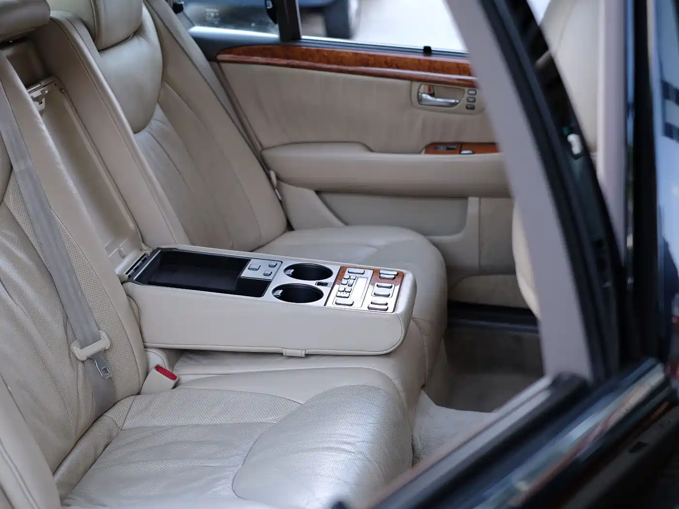 Lexus LS 2004 430 фото 43