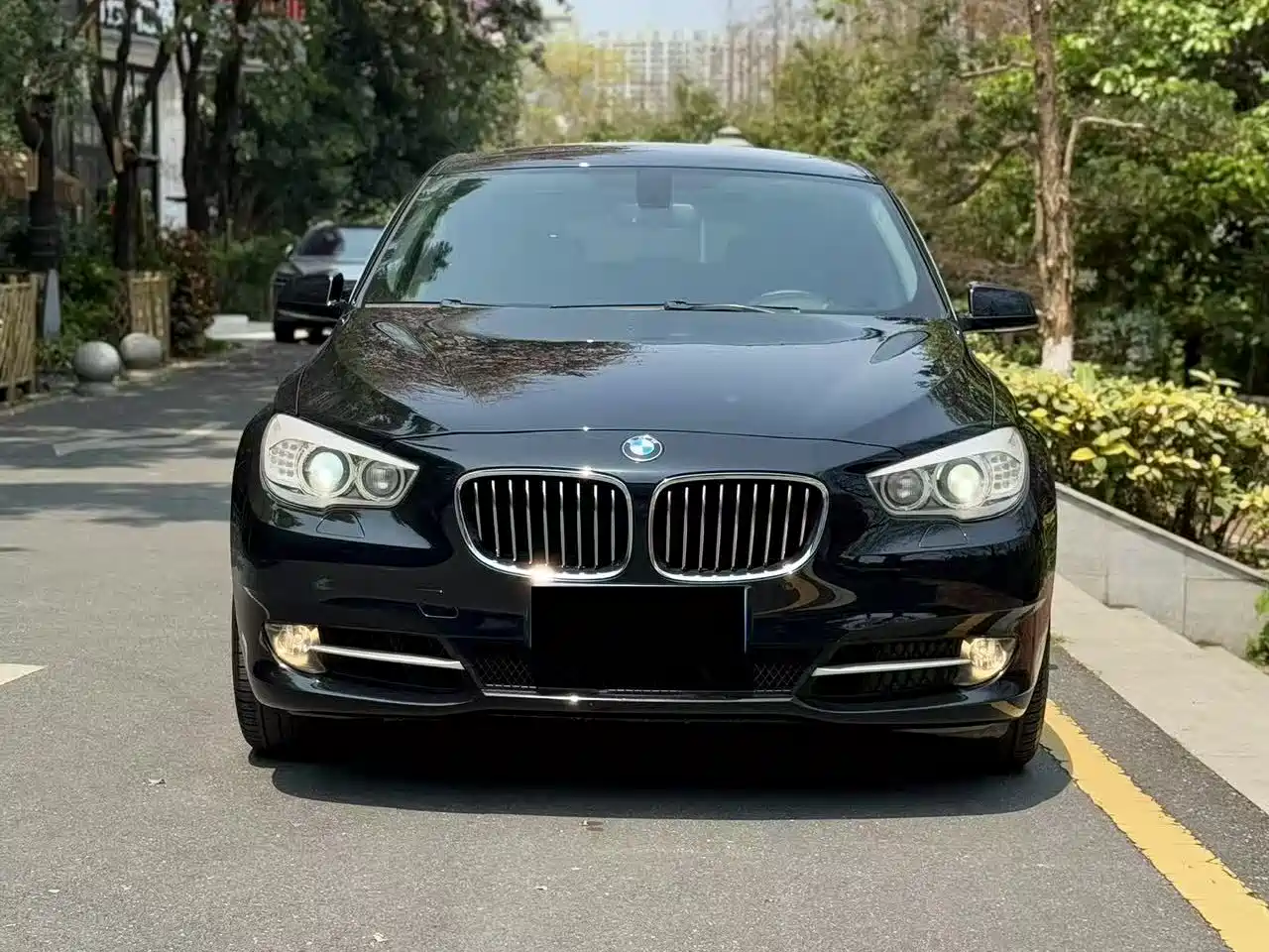 BMW 5 Series GT 2013 535i xDrive Luxury фото 2