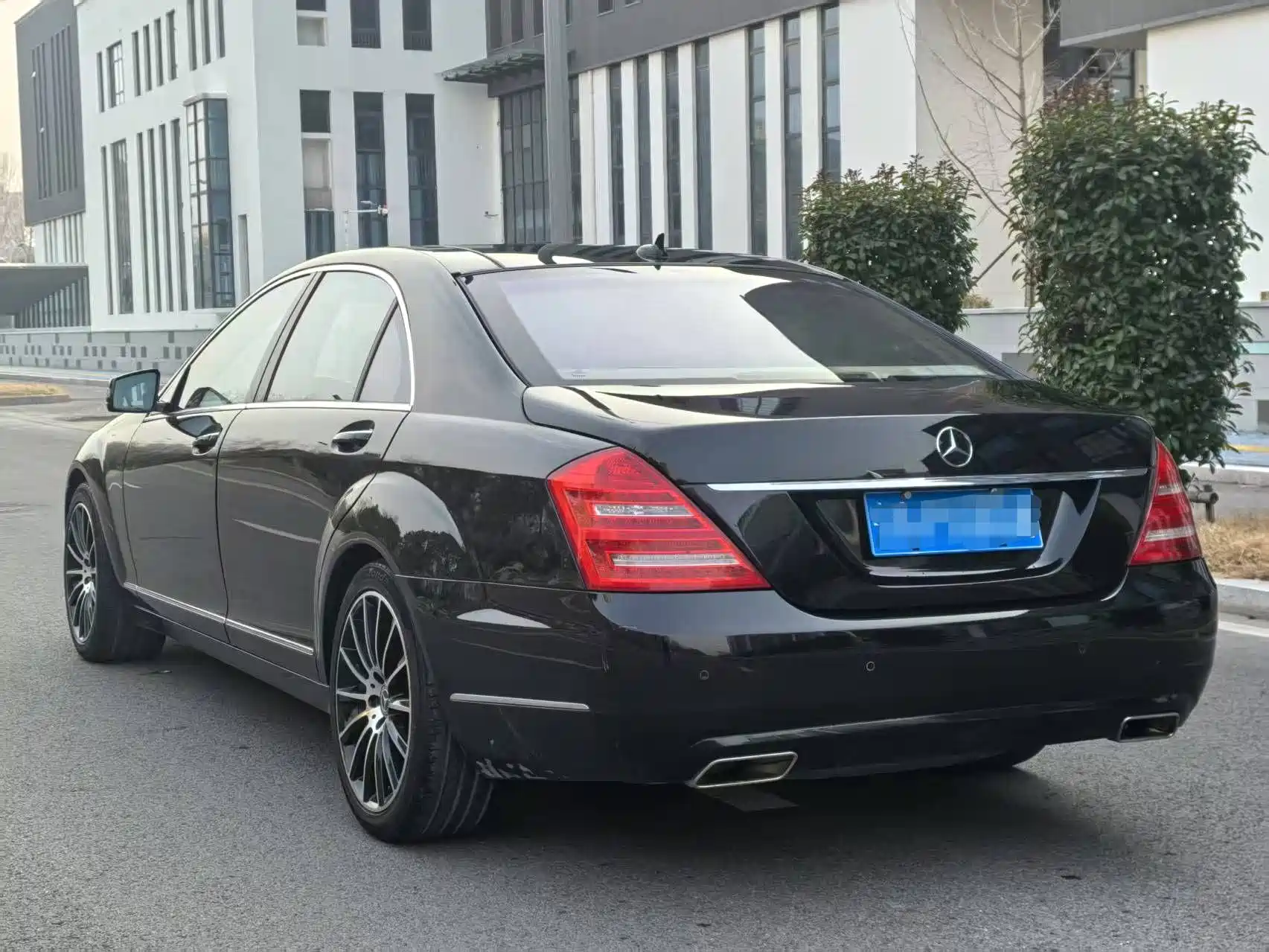 صورة 5 - Mercedes-Benz S-Class