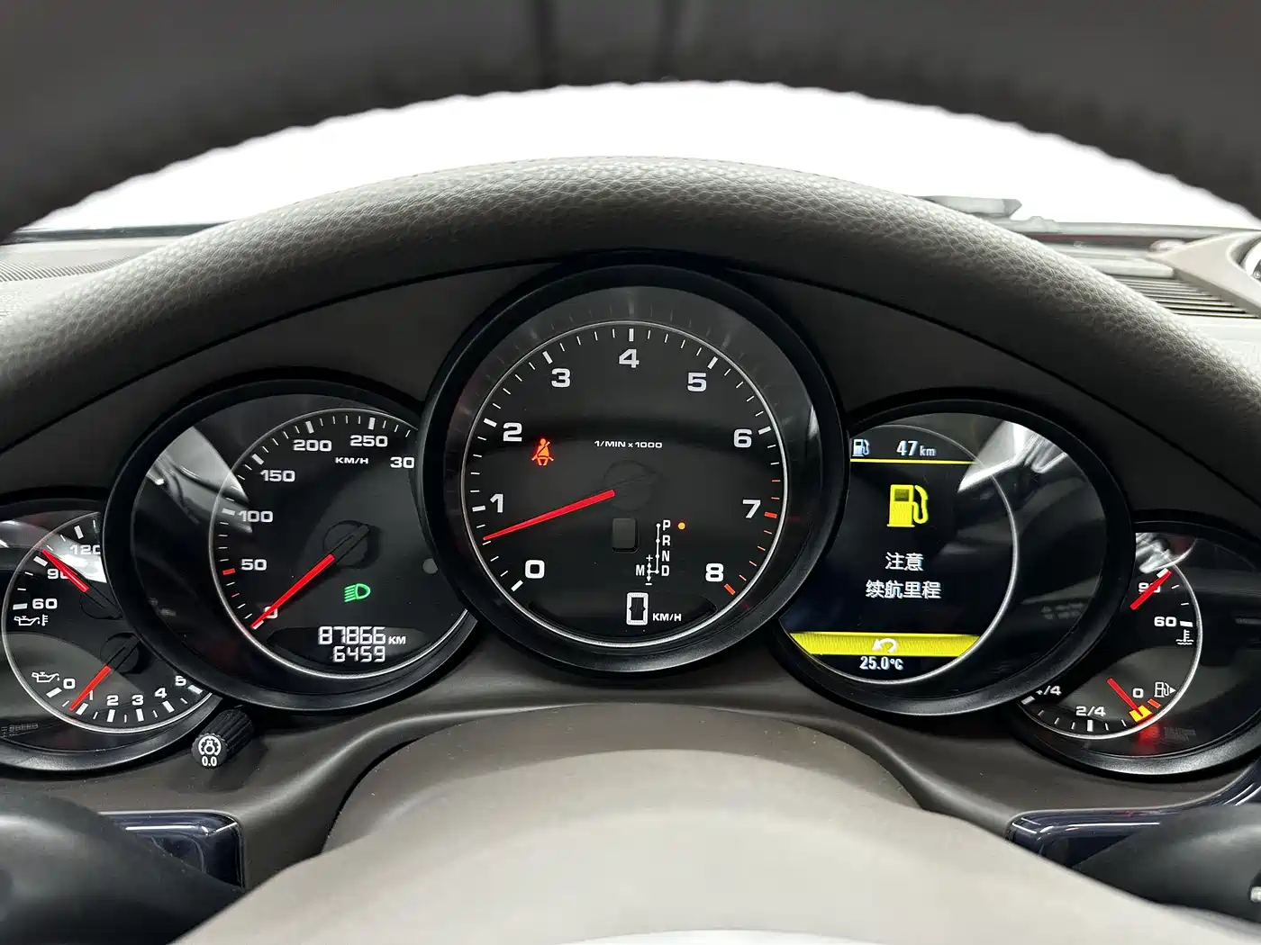 Porsche Panamera 2014 Panamera 4 3.0T фото 17