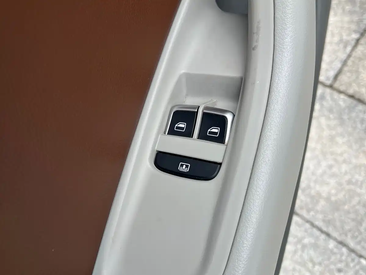 Audi A6L 2014 TFSI Standard фото 14