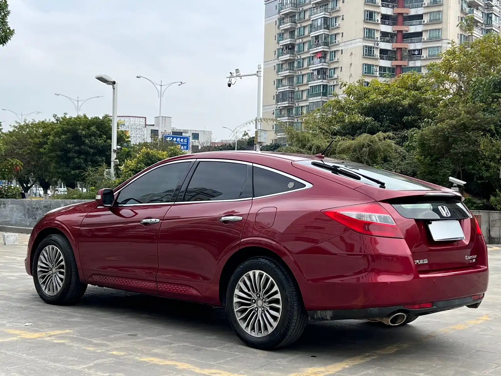 Фото 8 - Honda Crosstour