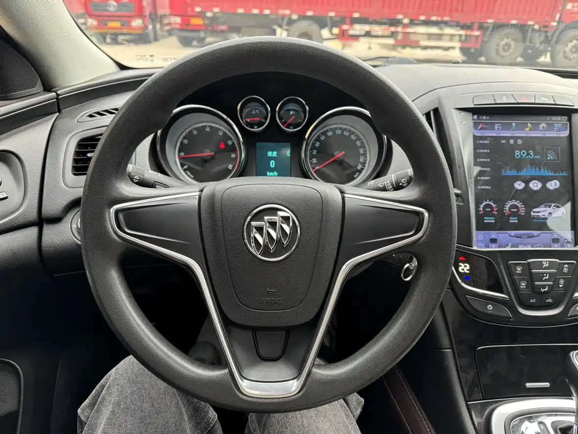 Buick Regal 2015 1.6T Leading Tech Edition фото 7