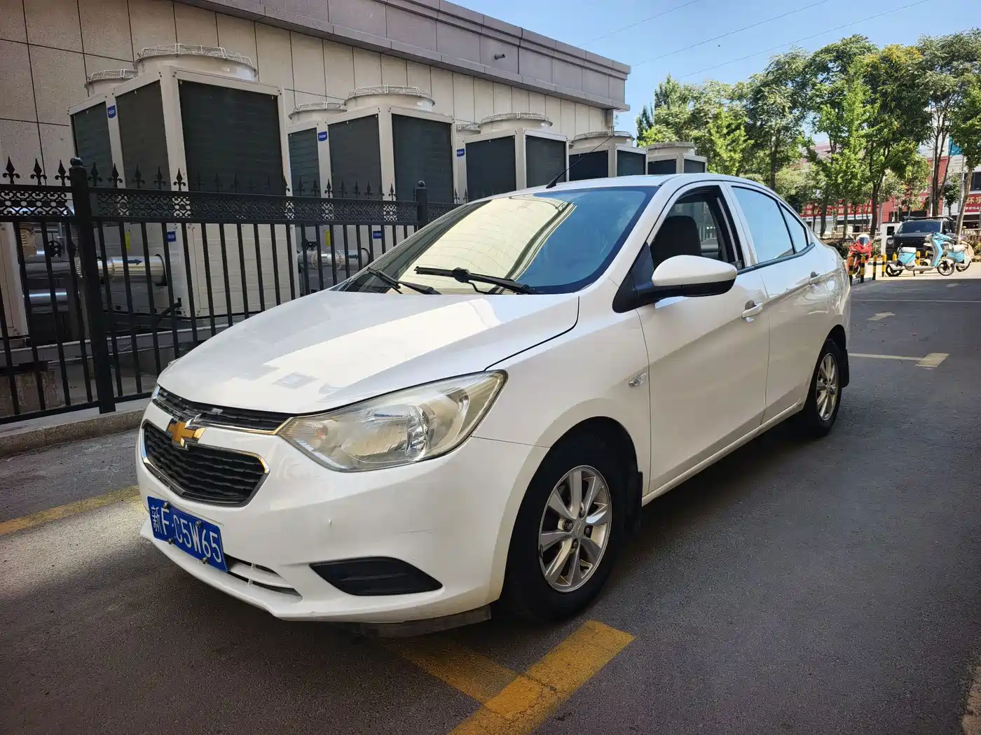 Chevrolet Sail 2015 Sail 3 1.5L Manual Happiness Edition