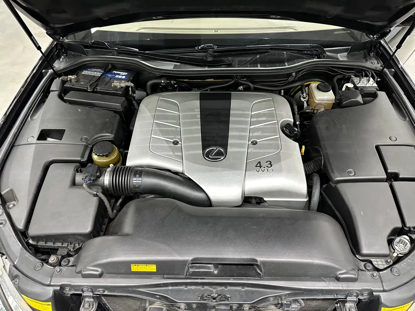 Lexus LS фото 15