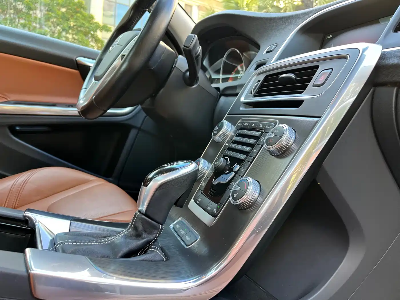Volvo S60 Plug-in Hybrid 2015 2015 S60L E-Drive Hybrid T6 Intelligent Edition