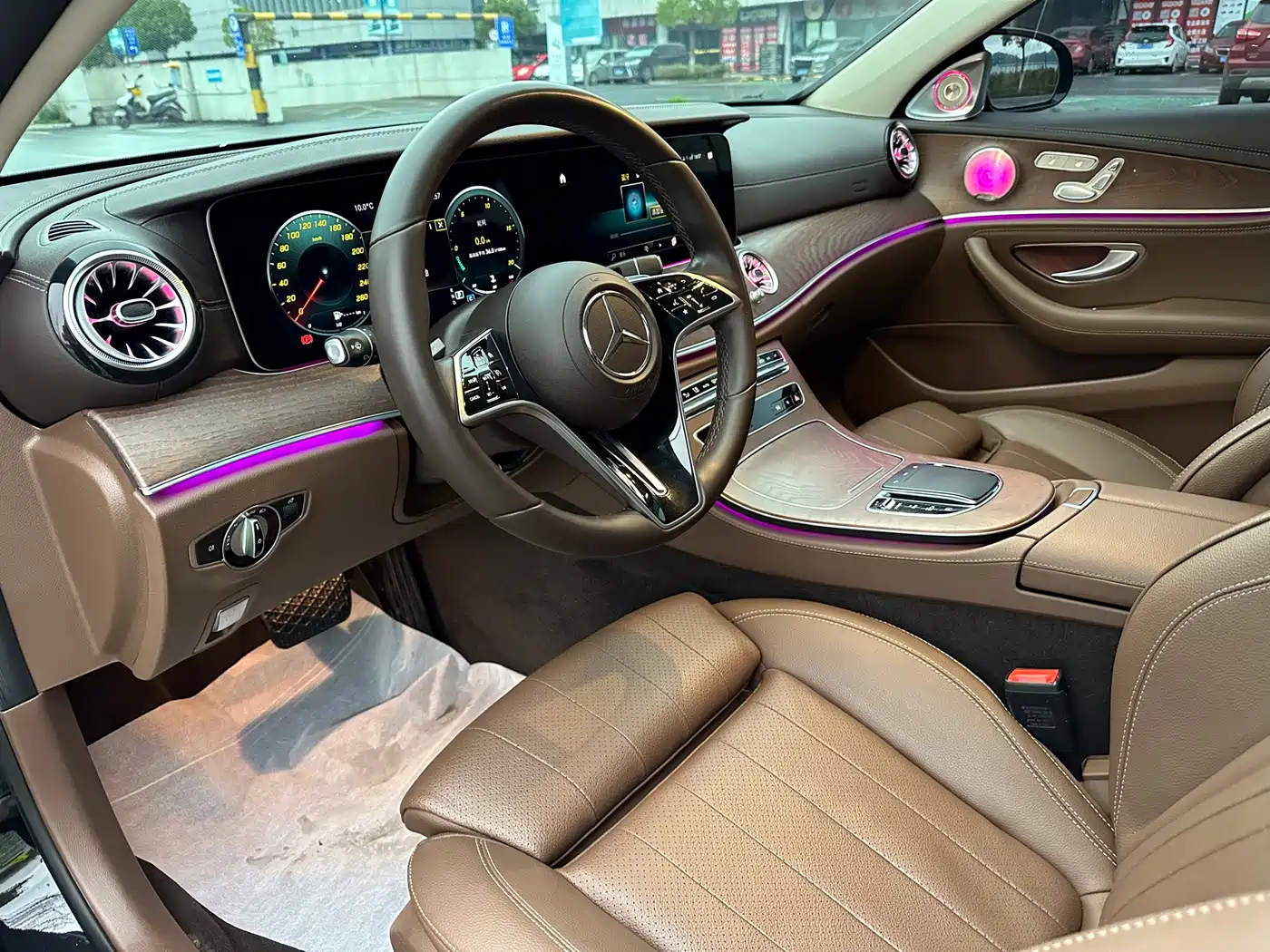 Mercedes-Benz E-Class 2023 E 260 L фото 6