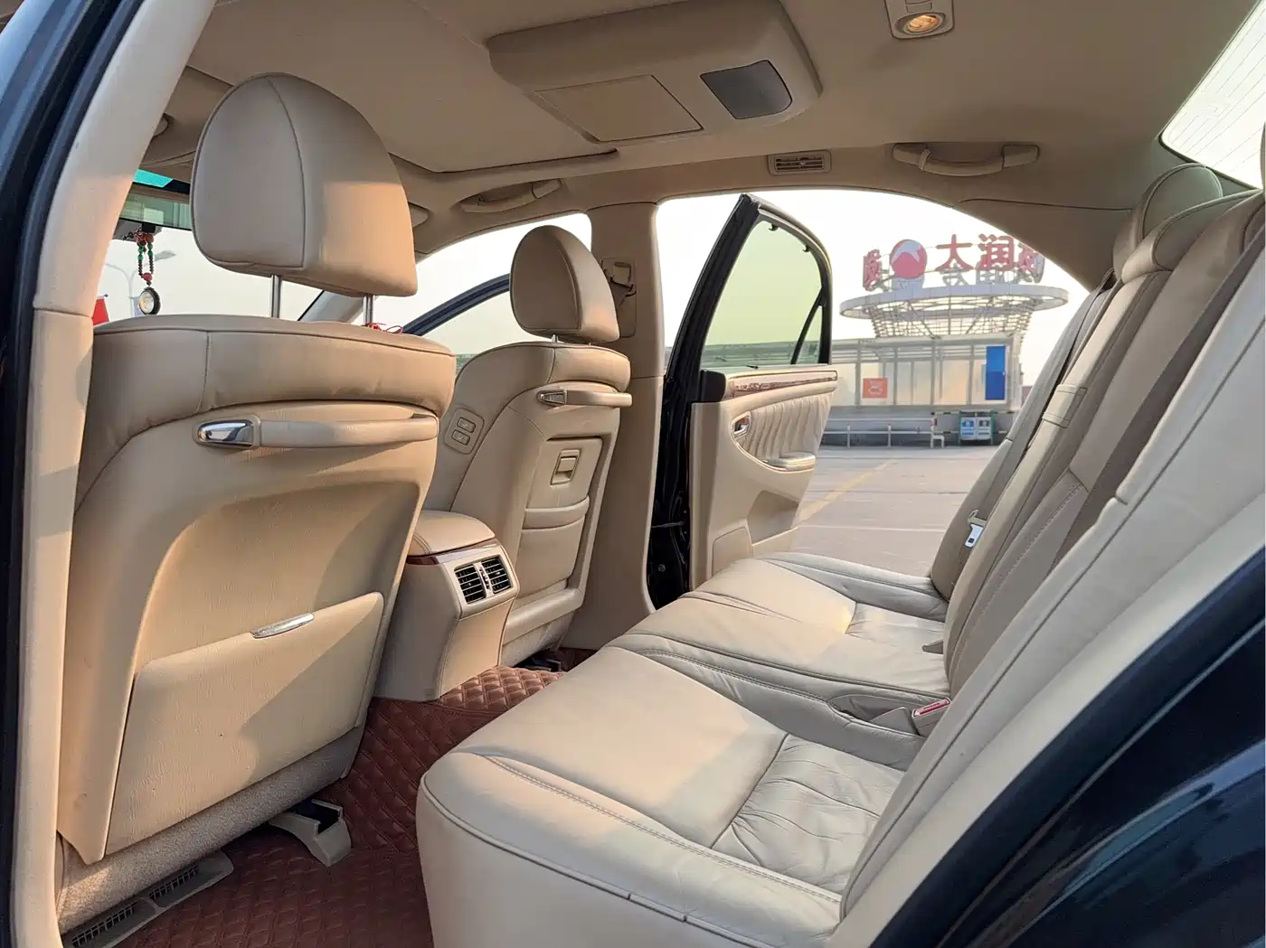Hongqi Hongqi盛世 2009 4.3L Elite фото 11