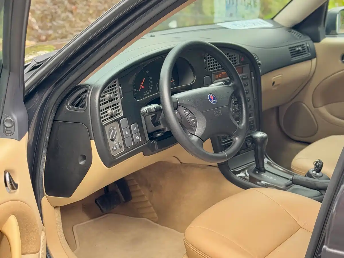 Saab 9-5 2006 Model Vector 2.3T фото 16