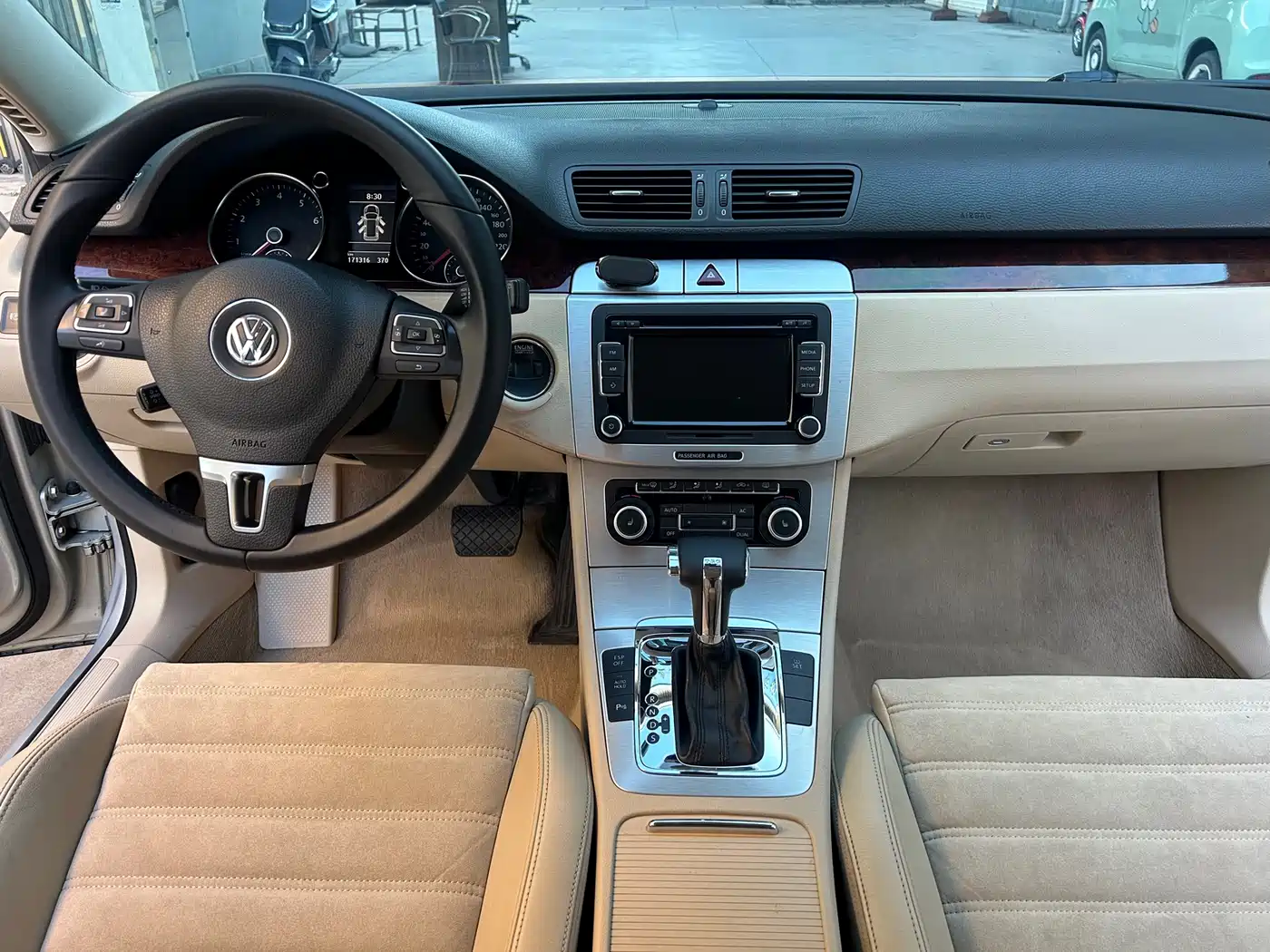 Volkswagen Passat 2011 2.0T Wagon Luxury фото 13